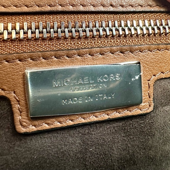 MK Collection Bancroft Medium Signature Print Denim Shoulder Bag - Picture 6 of 12